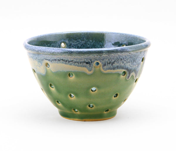 Berry Bowl - Sea Foam Green