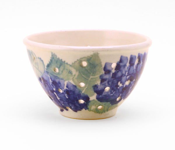 Berry Bowl - Hydrangea Pattern