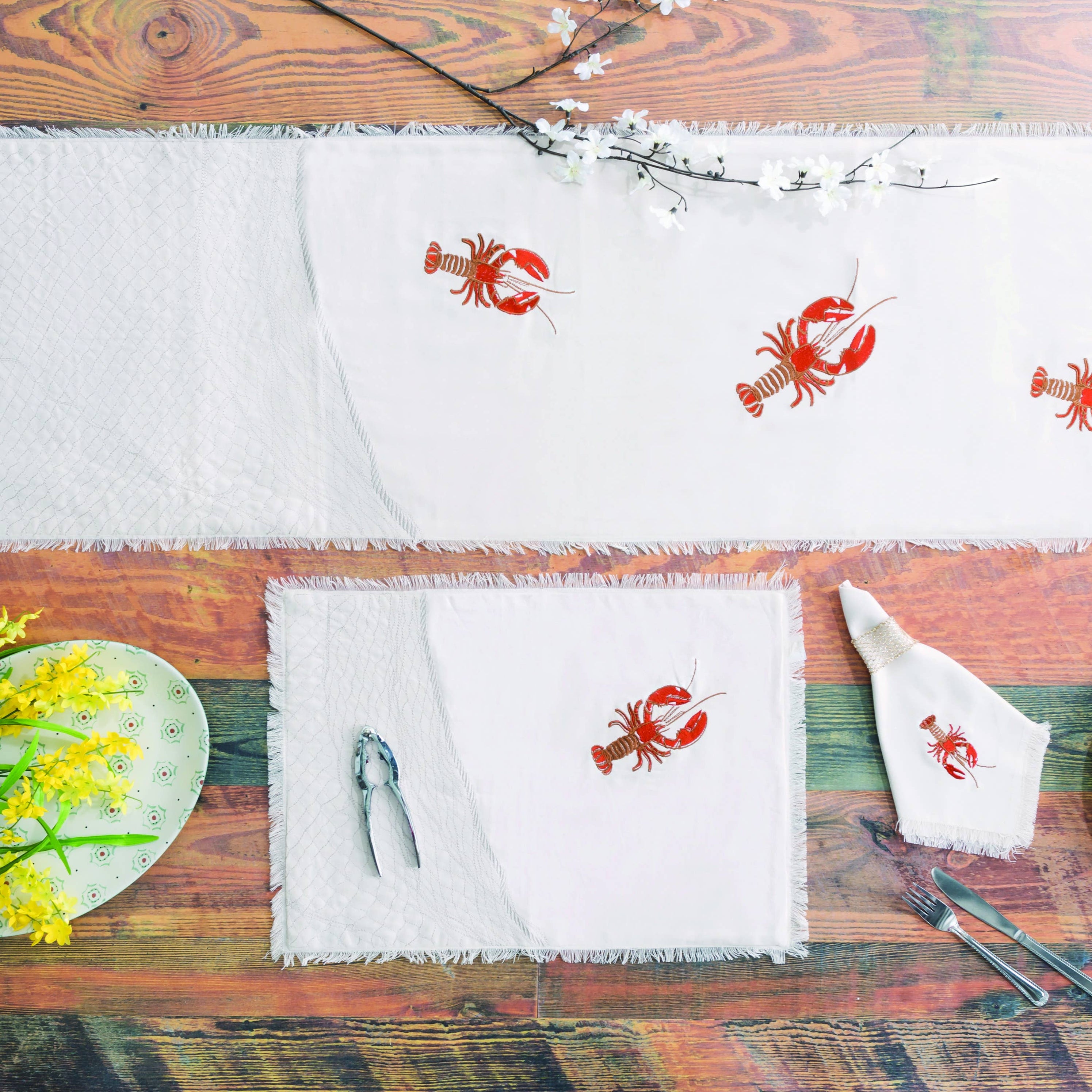 Rightside Design Table Runner - Embroidered Lobster – Chatham Pottery